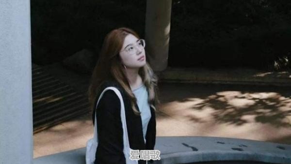 留胡子男歌手网红是谁 留胡子男歌手网红是谁 - 爱唱歌