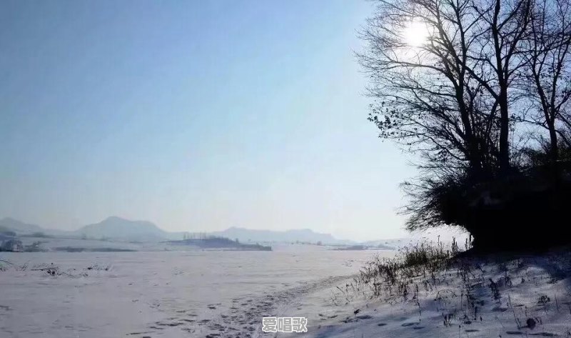 高兴阳光花朵笑声春风写一段话 高兴阳光花朵笑声春风写一段话 - 爱唱歌