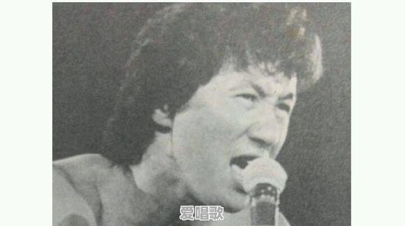 半斤八两作词作曲是谁是黄家驹作词作曲许冠杰原唱吗 半斤八两作词作曲是谁是黄家驹作词作曲许冠杰原唱吗 - 爱唱歌